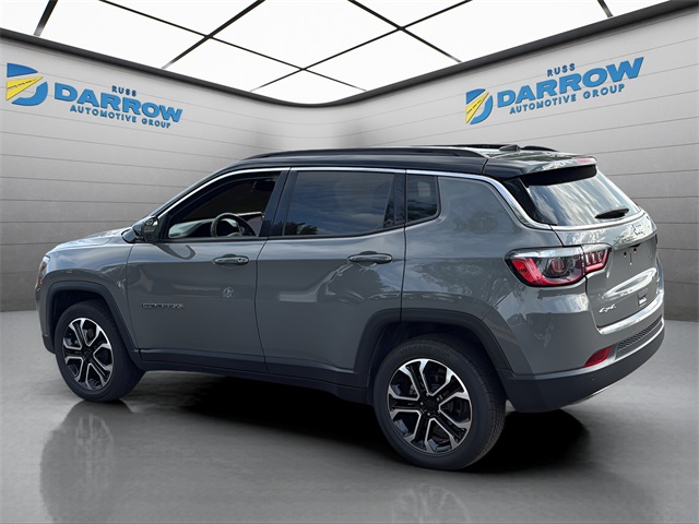 2023 Jeep Compass Limited photo 2