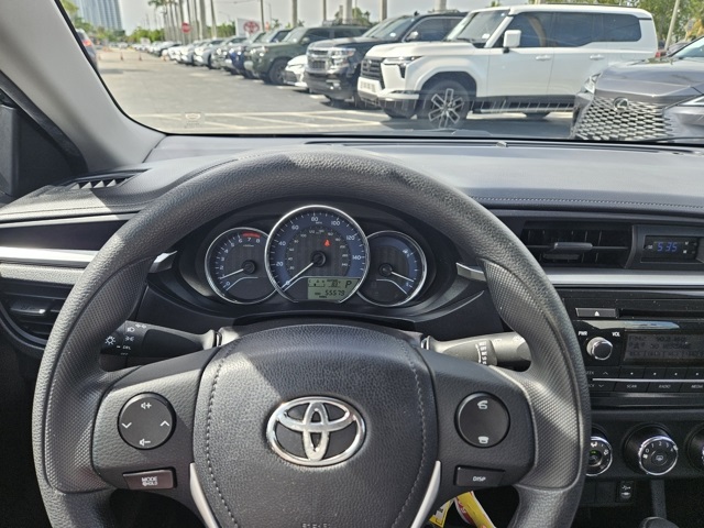 2015 Toyota Corolla L photo 25