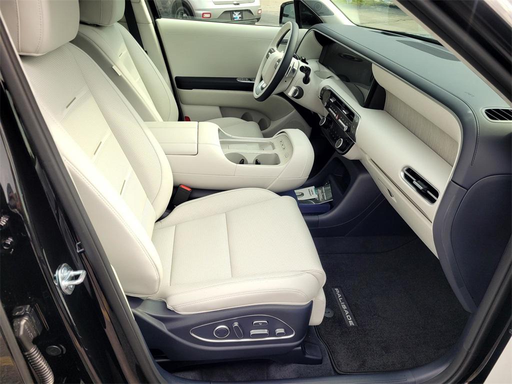 2026 Hyundai Palisade Calligraphy photo 17