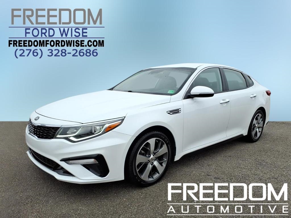 2020 Kia Optima S's photo