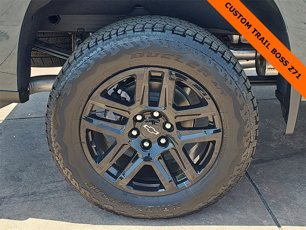 2025 Chevrolet Silverado 1500 Custom Trail Boss photo 35