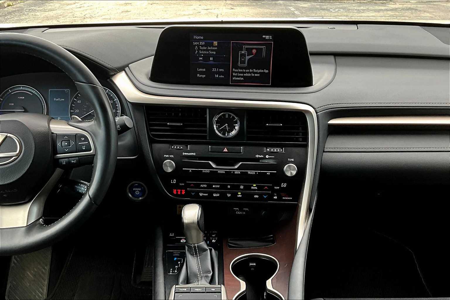 2022 Lexus RX 450h photo 6