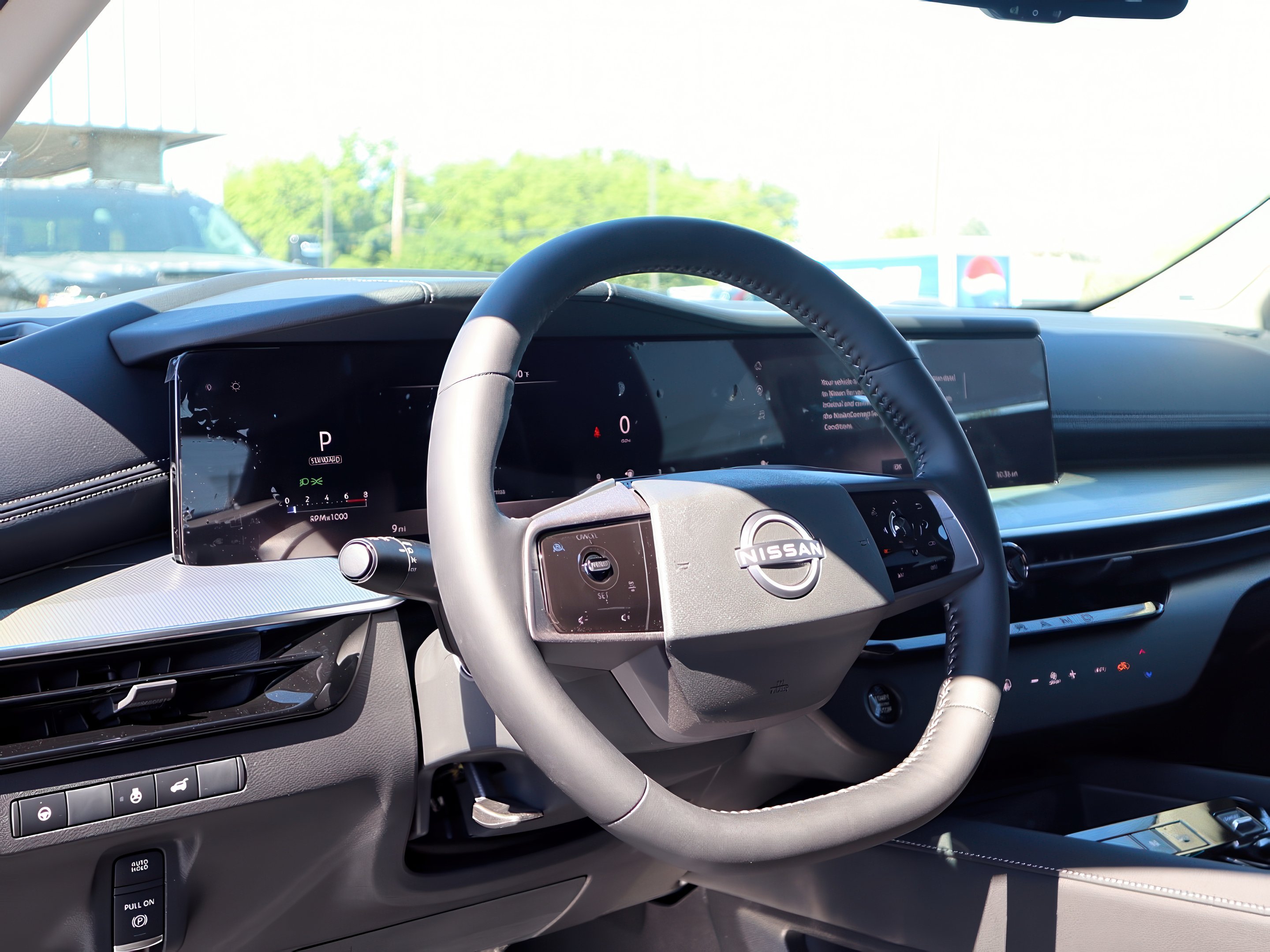 2025 Nissan Murano SL photo 8