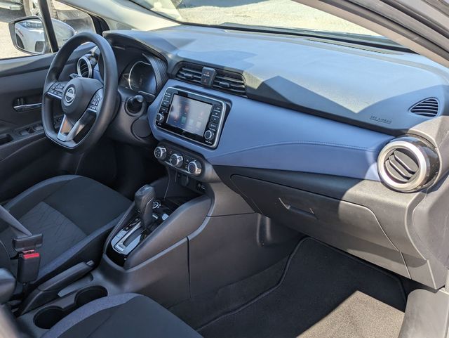 2023 Nissan Versa 1.6 SV photo 24