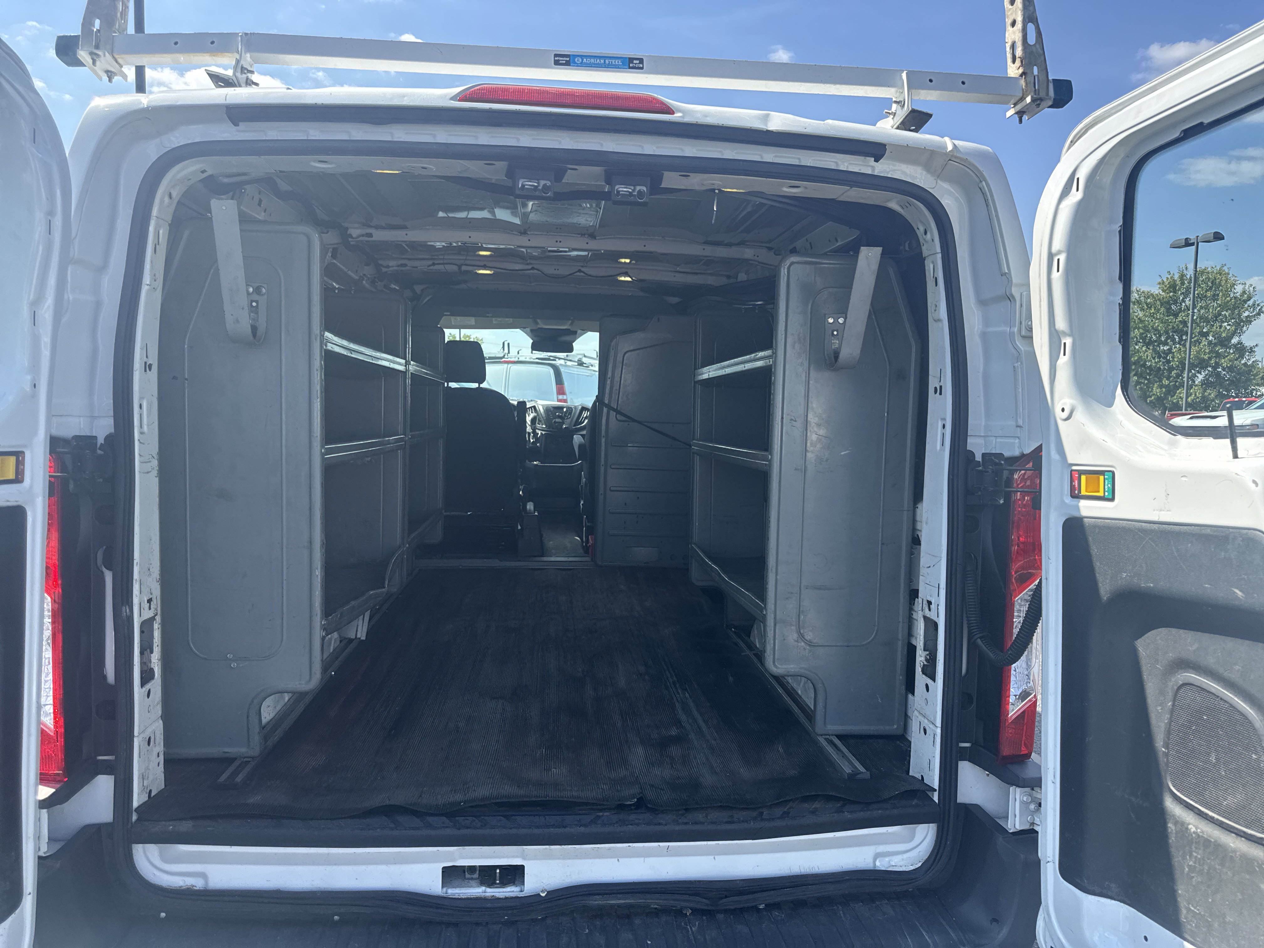 2017 Ford Transit Van photo 4
