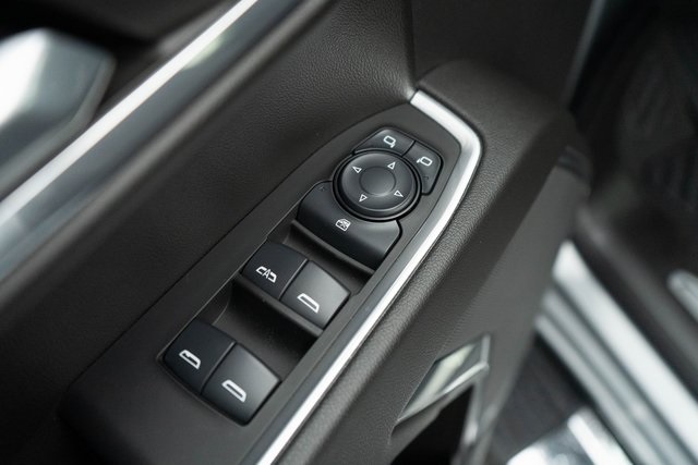 2024 Chevrolet Silverado 1500 LT photo 17