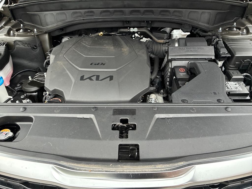 2022 Kia Telluride S photo 22