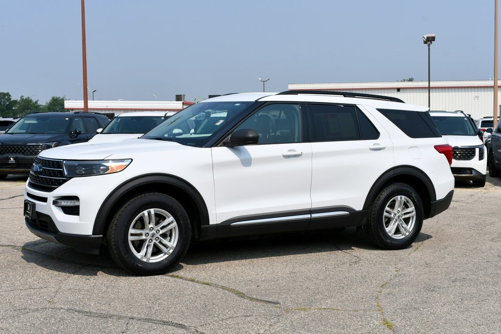 Used 2020 Ford Explorer XLT with VIN 1FMSK8DHXLGC84598 for sale in Rochester, Minnesota