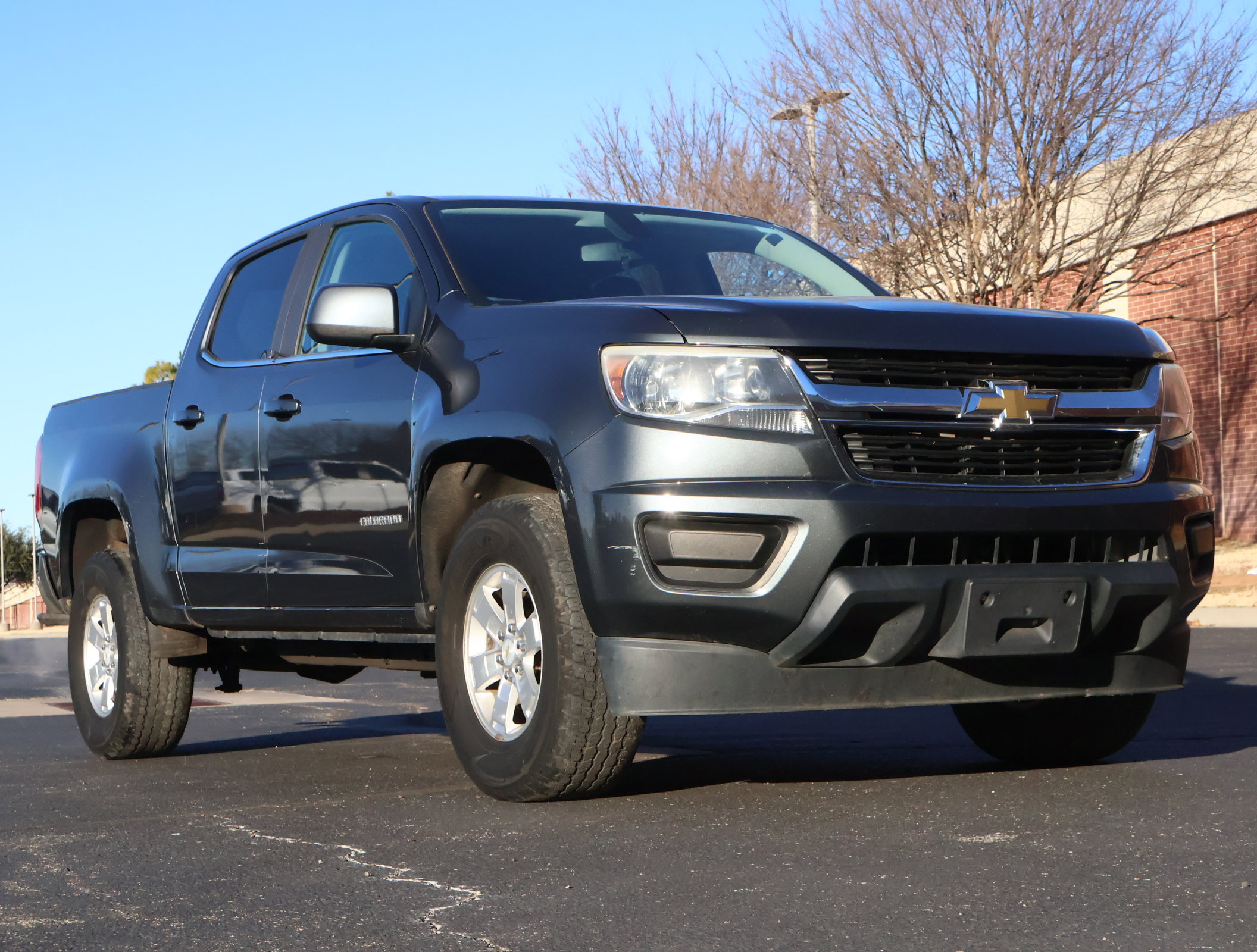 2016 Chevrolet Colorado Work Truck's photo