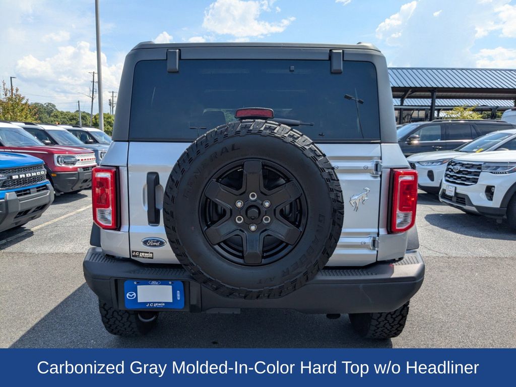 2024 Ford Bronco Black Diamond photo 4