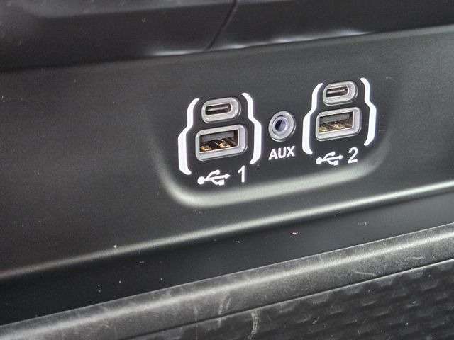 2022 Ram 2500 Laramie photo 25