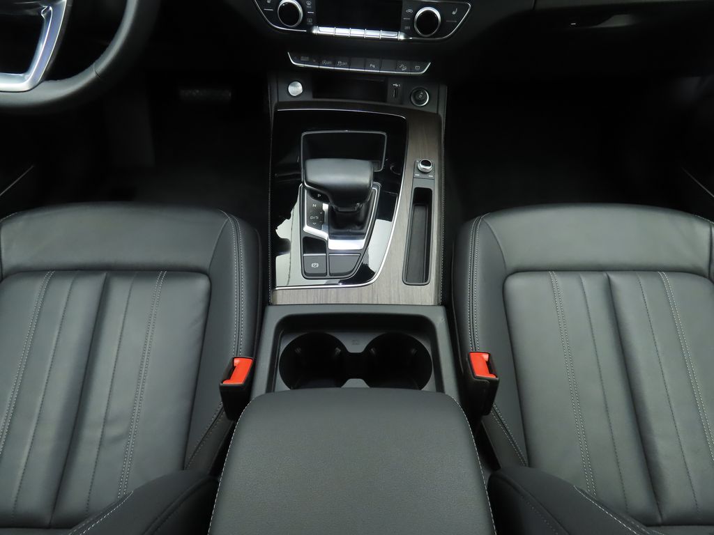 2023 Audi Q5 S line Premium Plus photo 16