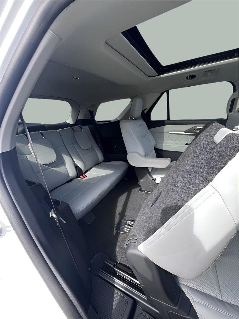 New 2025 Ford Explorer Platinum 4D Sport Utility in Bremen SGA69061 Auto Park Ford Bremen