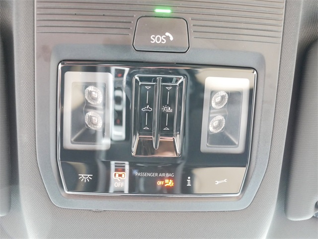 2024 Volkswagen Atlas Cross Sport SE Technology photo 32