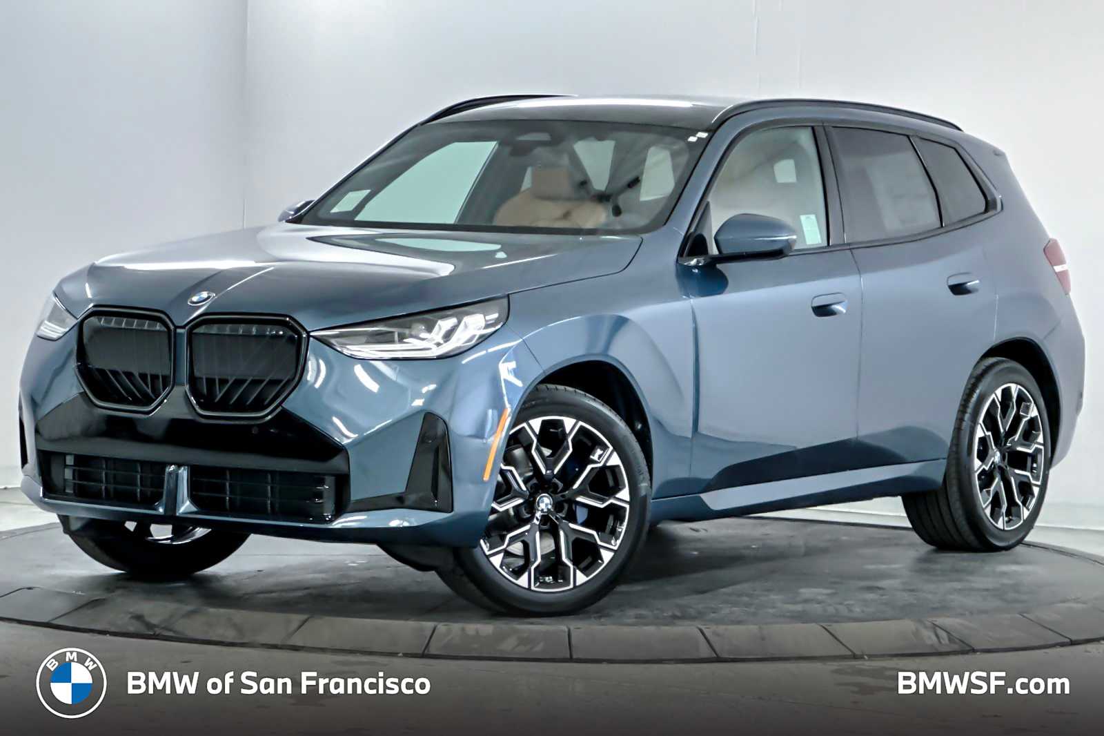 2026 BMW X3 30's photo