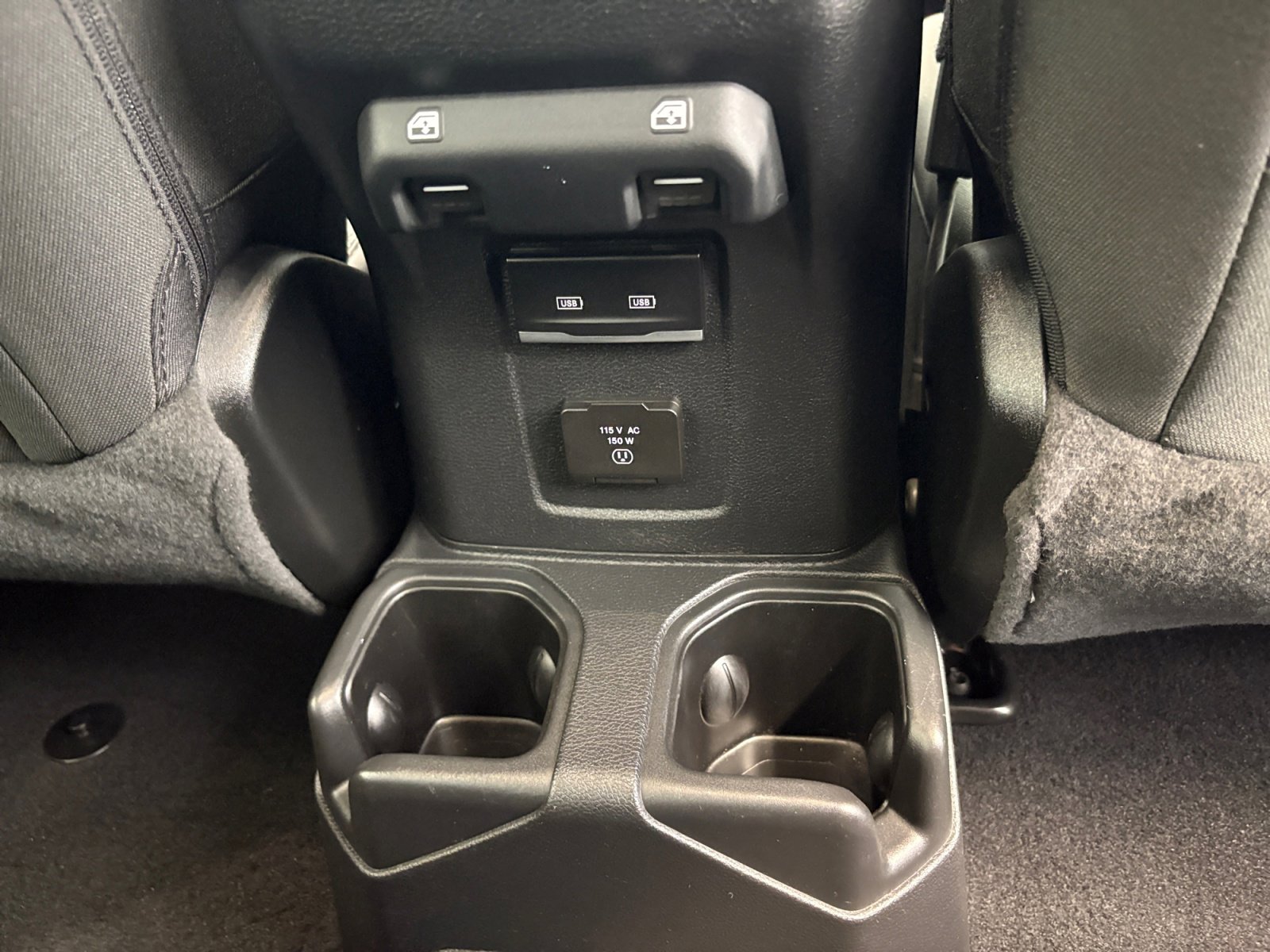 2021 Jeep Wrangler Unlimited Sahara photo 29