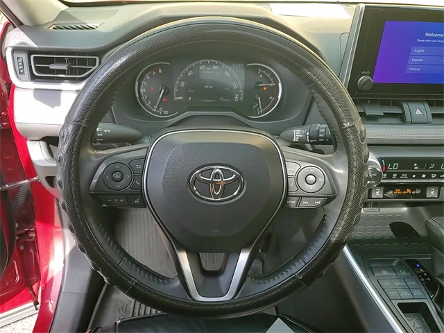 2023 Toyota RAV4 XLE photo 12