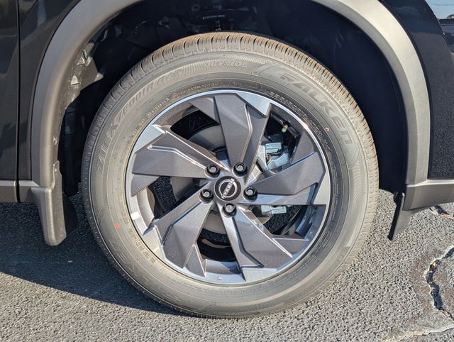 2026 Nissan Rogue SV photo 11