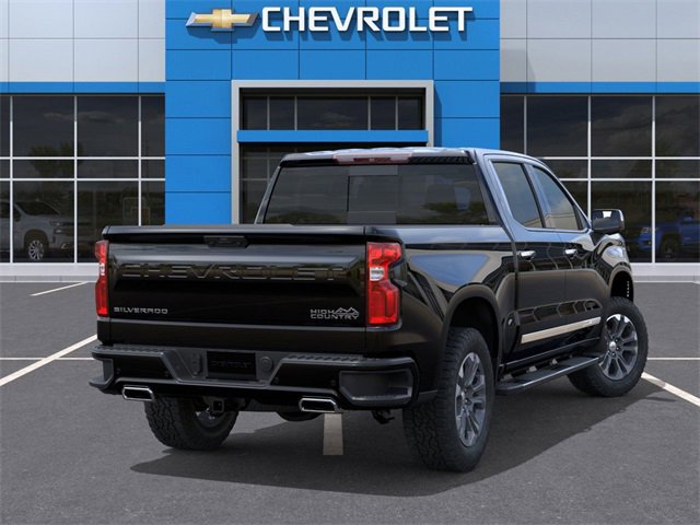 2026 Chevrolet Silverado 1500 High Country photo 3