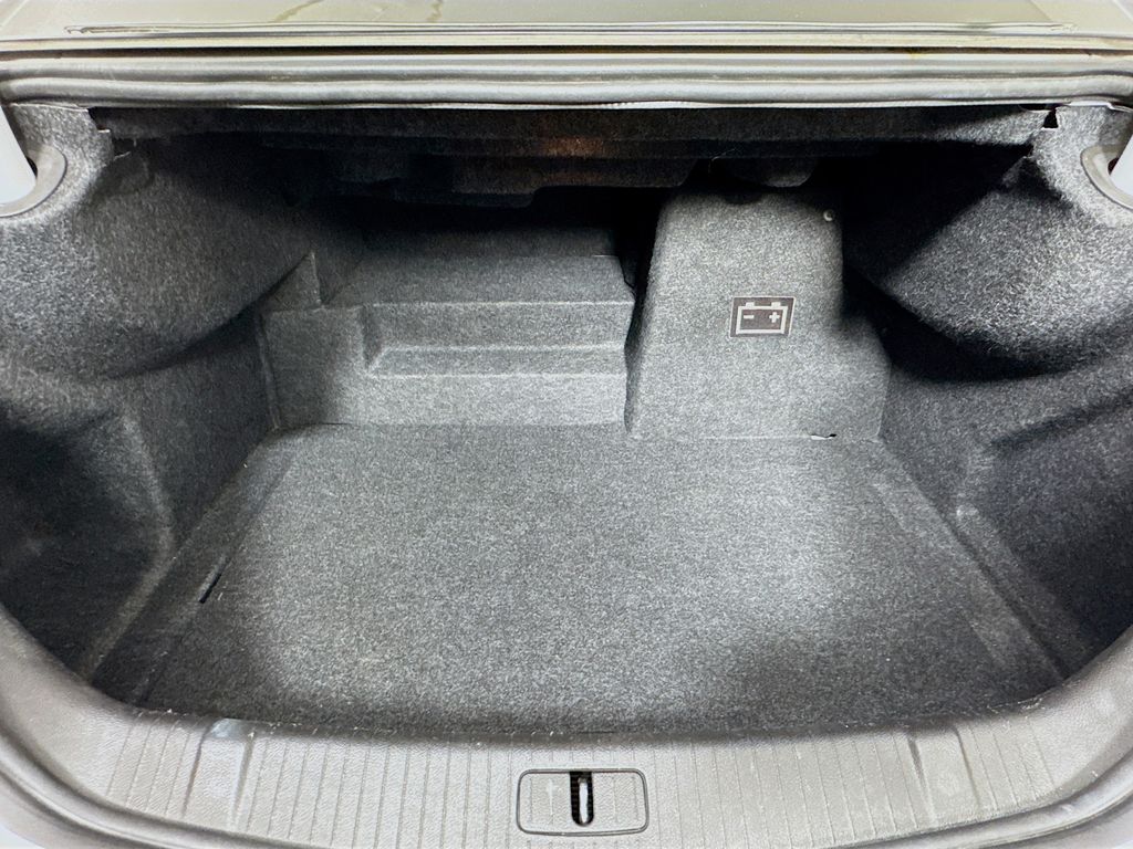 2014 Buick LaCrosse Leather photo 28
