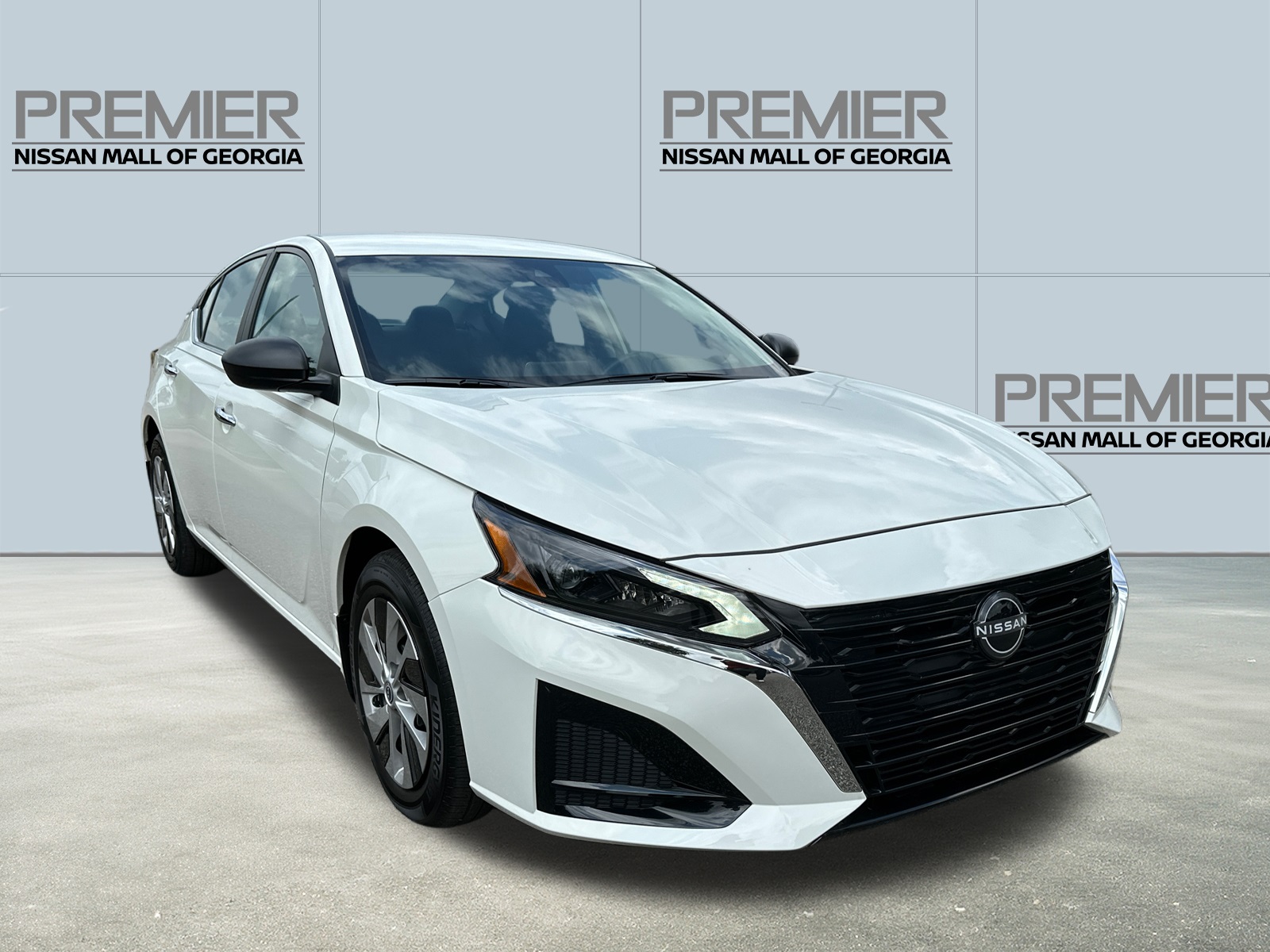 2025 Nissan Altima 2.5 S photo 2