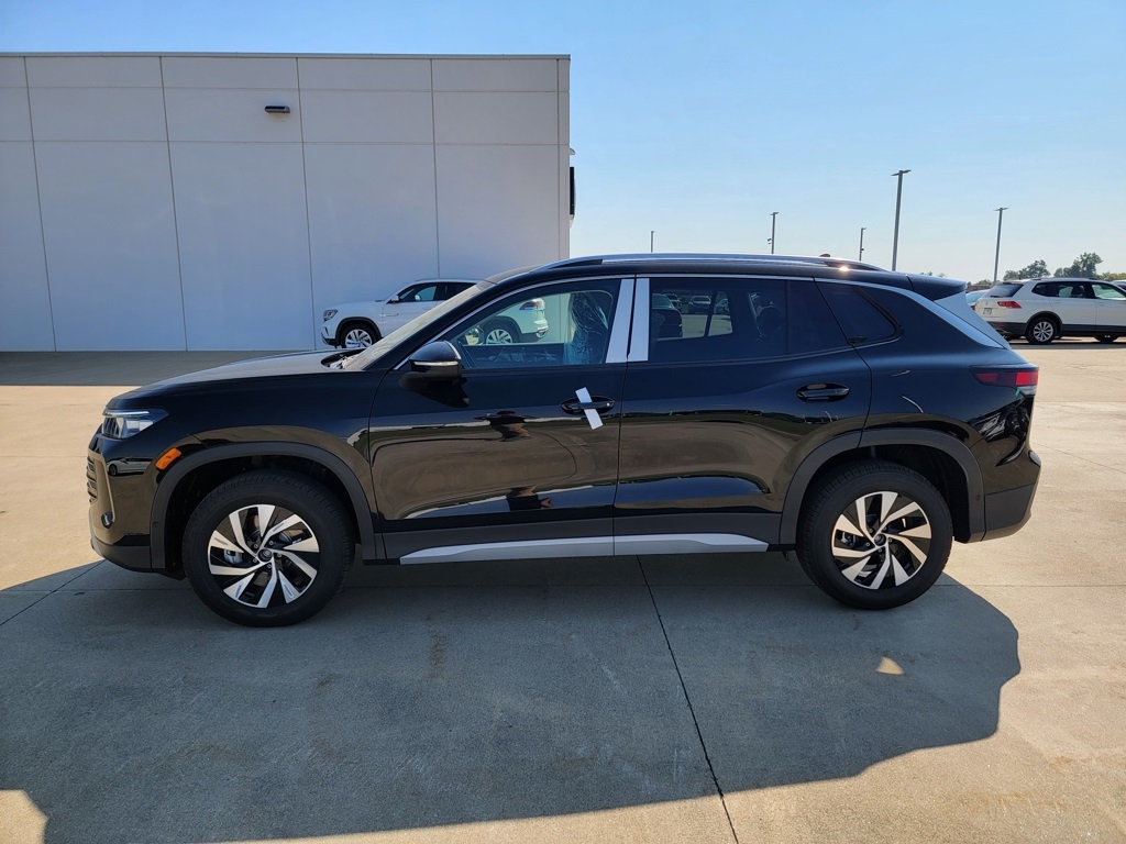 2025 Volkswagen Tiguan S photo 5