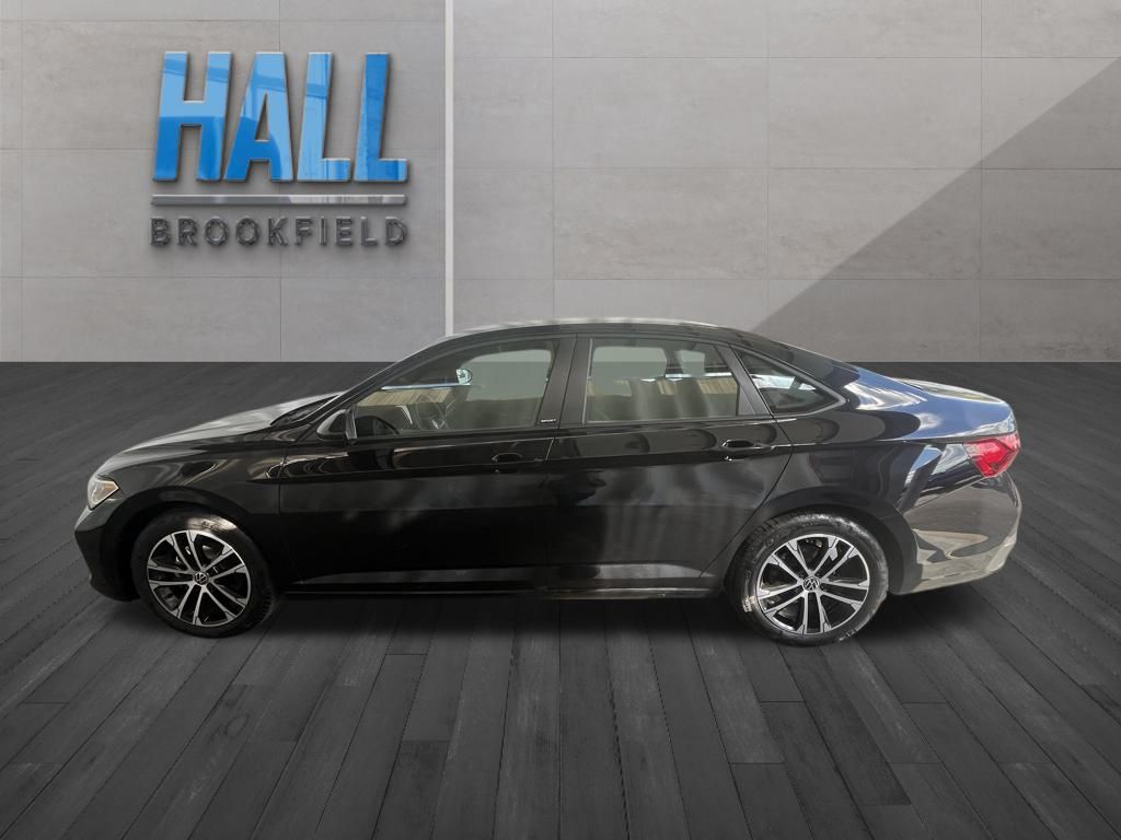 2024 Volkswagen Jetta 1.5T Sport photo 2