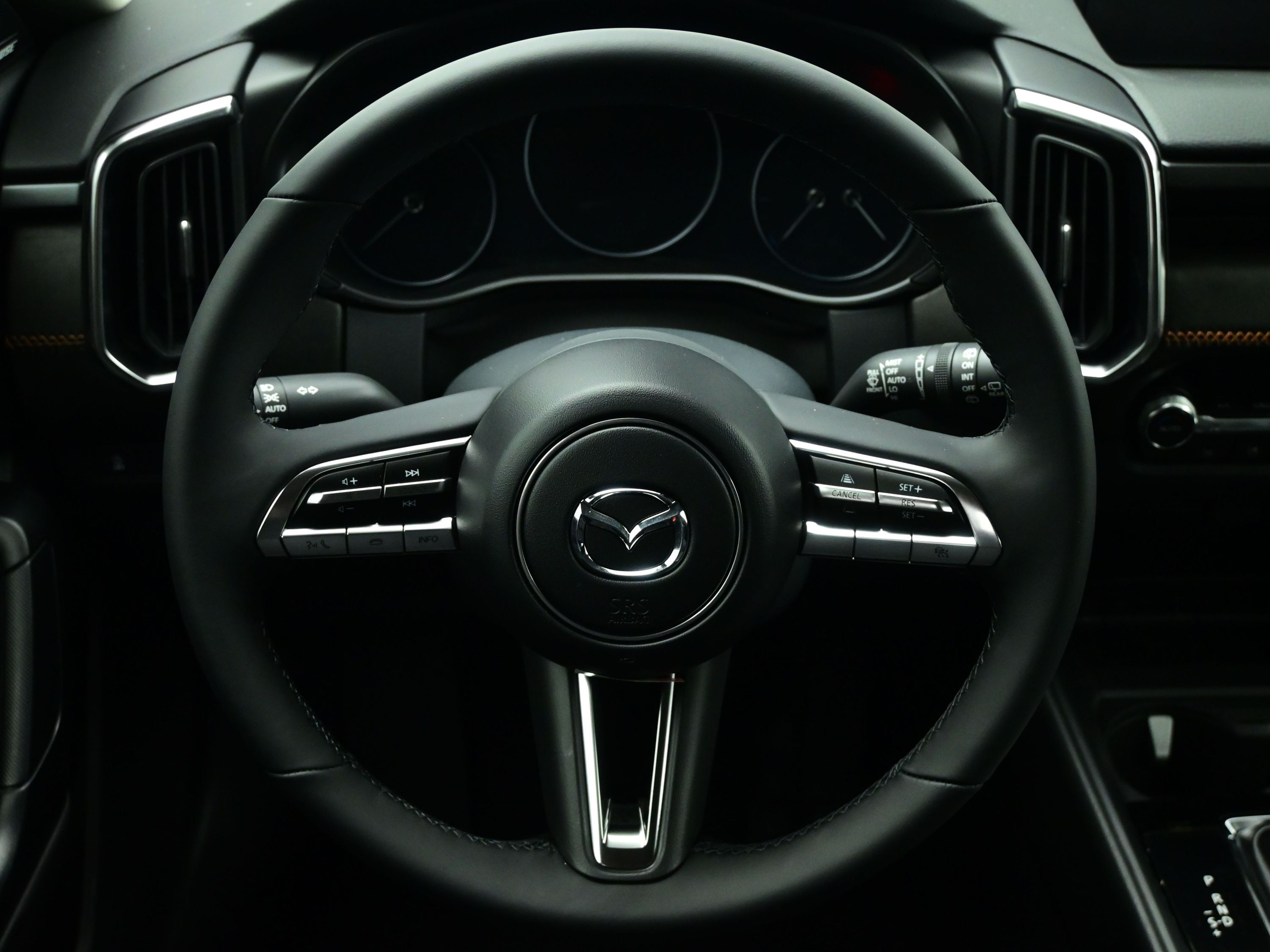 2025 Mazda CX-50 Premium Plus photo 2