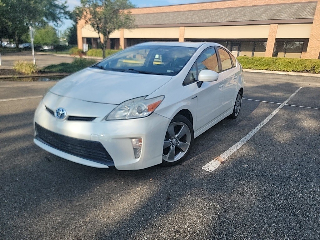 Used 2013 Toyota Prius Three with VIN JTDKN3DUXD5612823 for sale in Dublin, OH