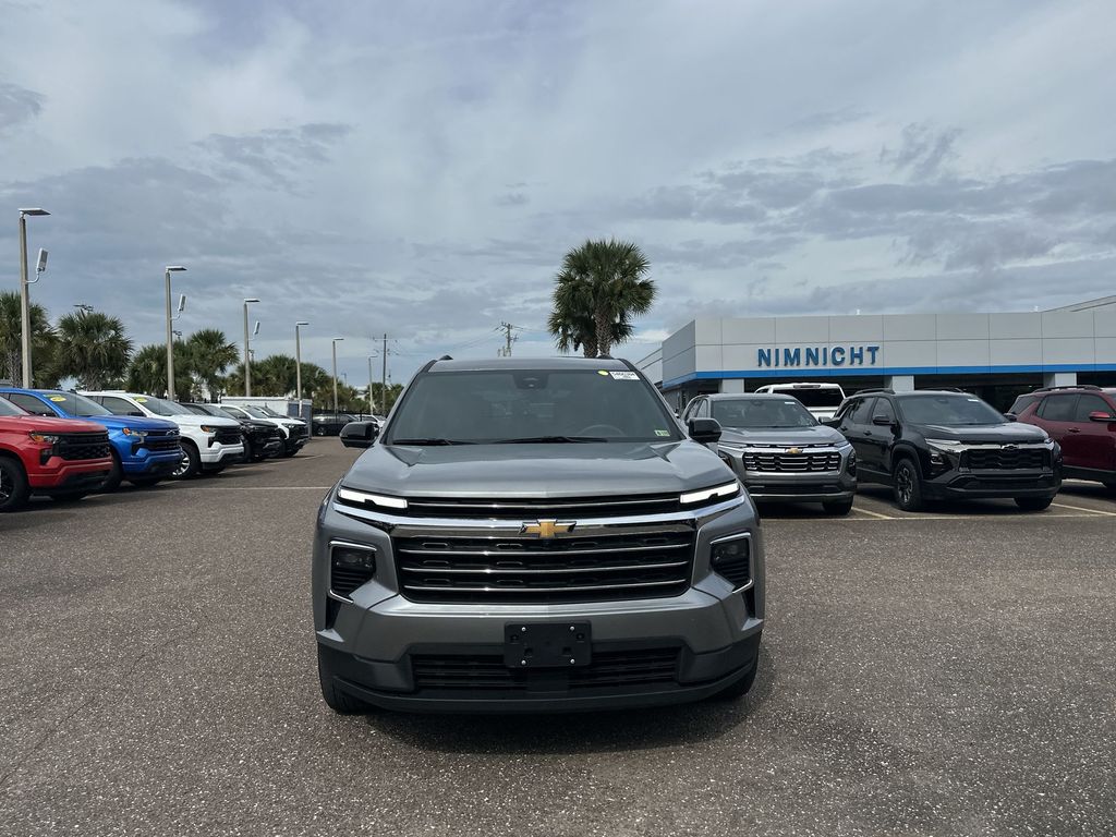 2024 Chevrolet Traverse photo 11