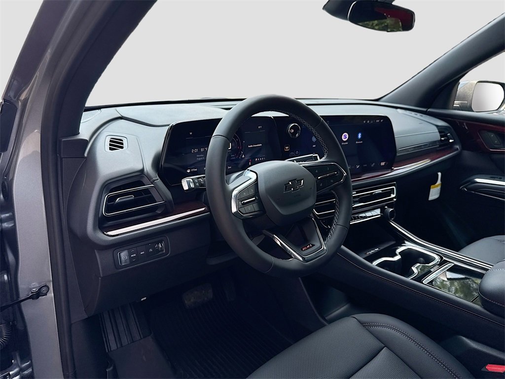 2026 Chevrolet Traverse Z71 photo 9