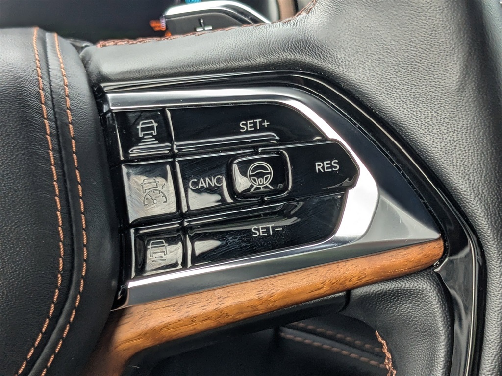 2023 Jeep Grand Cherokee Summit Reserve 4xe photo 22