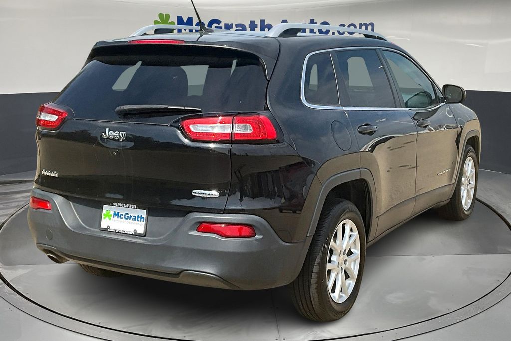 2016 Jeep Cherokee Latitude photo 6