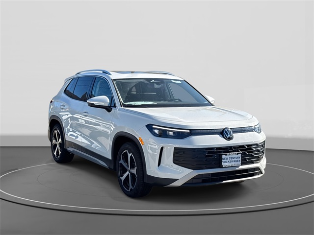 2026 Volkswagen Tiguan SE's photo