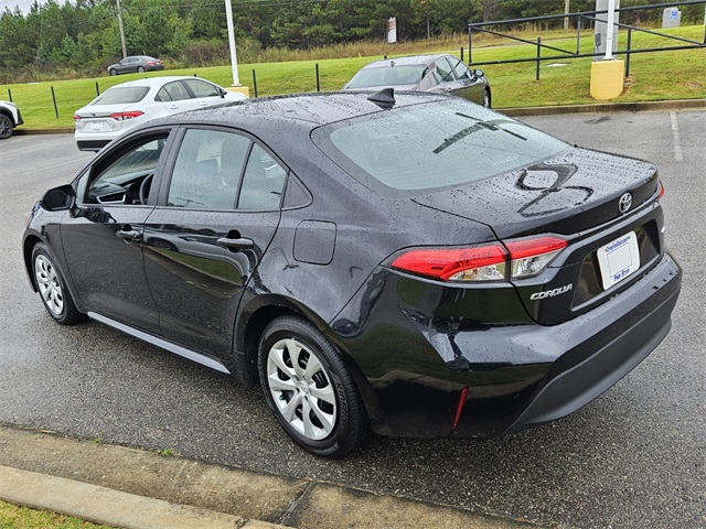 2024 Toyota Corolla LE photo 9