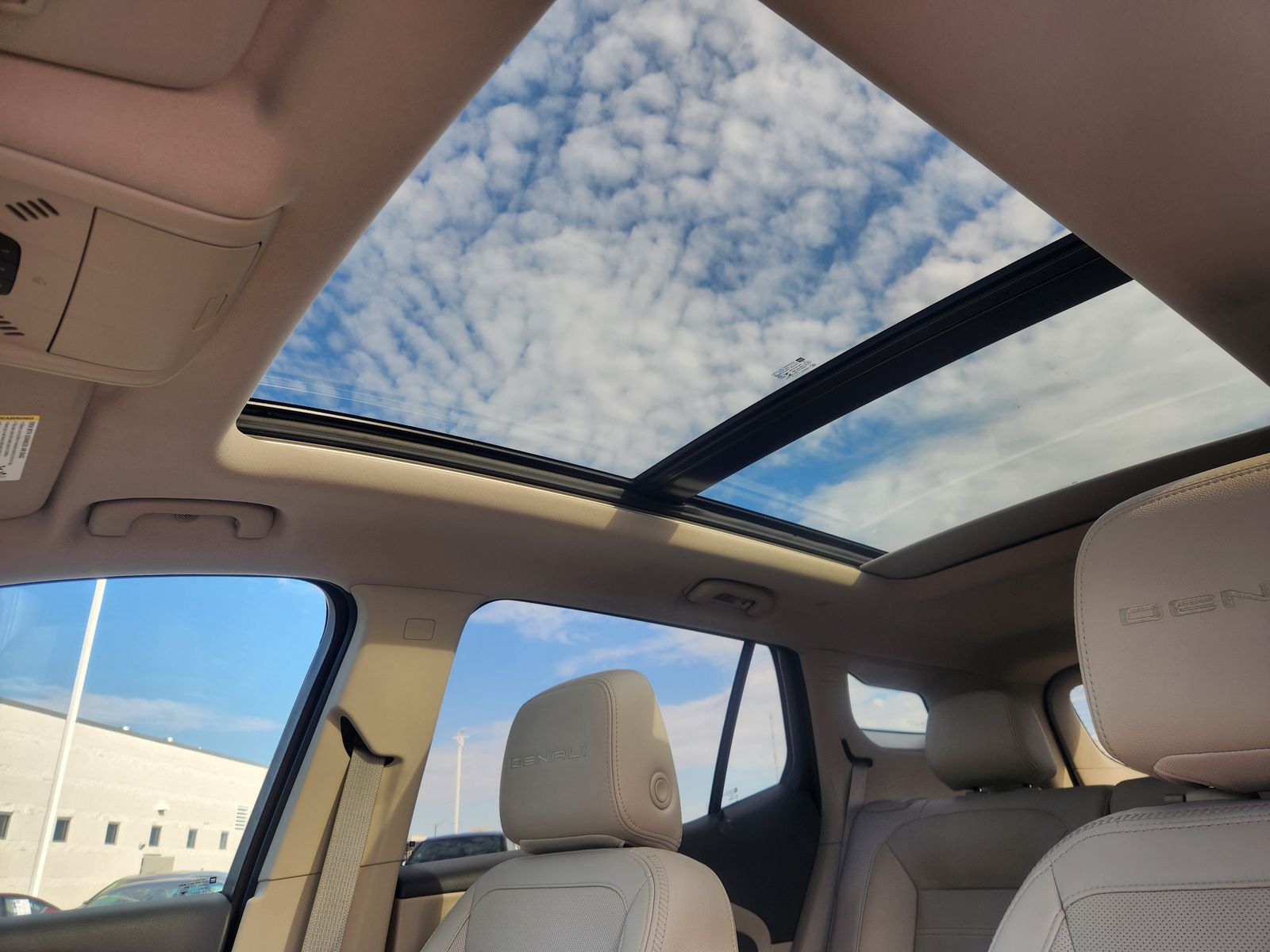 2022 Gmc Terrain Denali photo 24