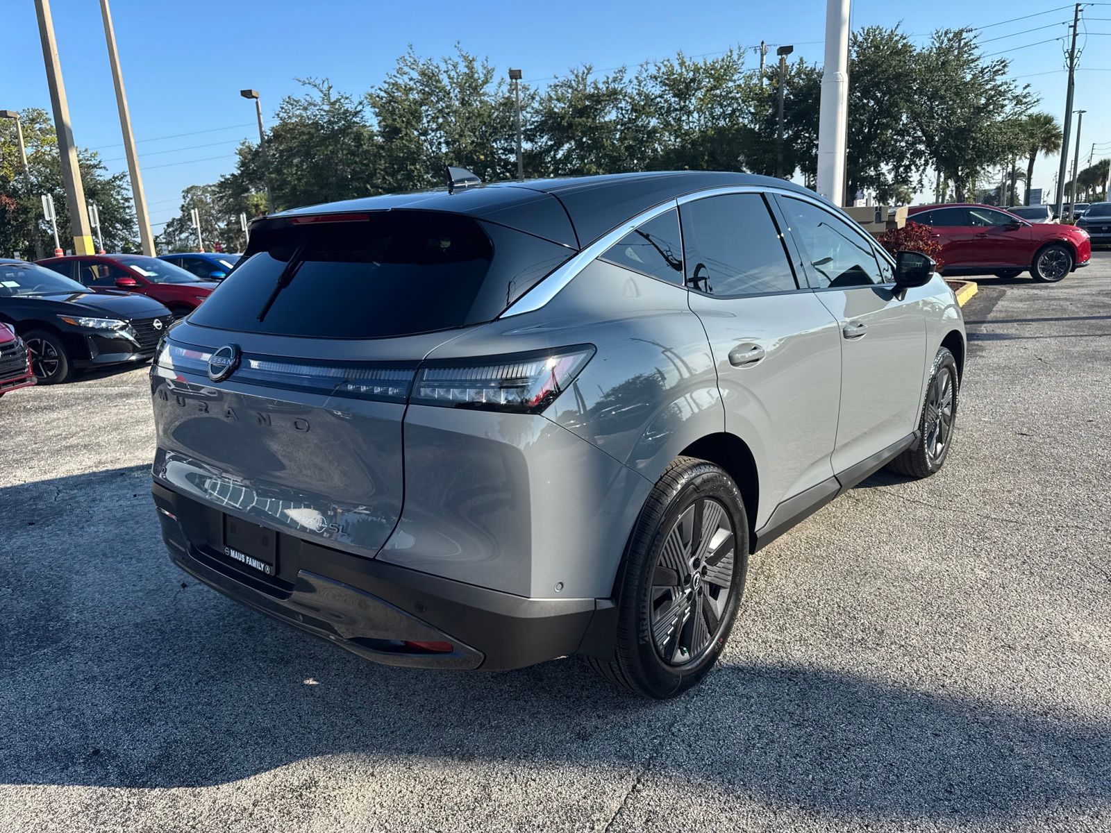 2025 Nissan Murano SL photo 5