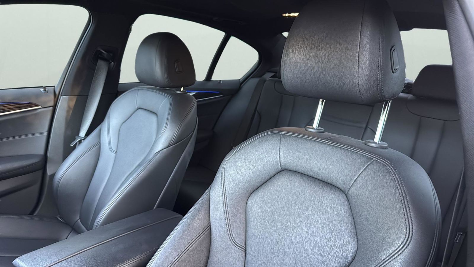 2018 Bmw 530i 5-Series photo 4