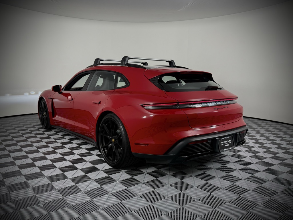 2024 Porsche Taycan Sport Turismo GTS photo 3