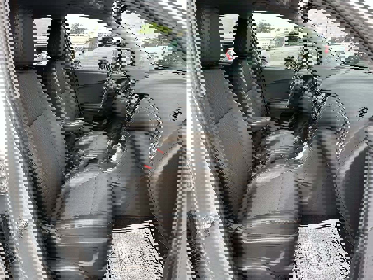 2022 Chevrolet Trax LT photo 27
