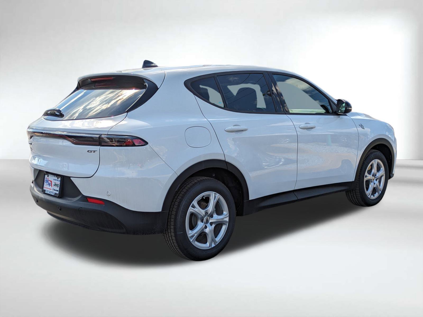 2025 Dodge Hornet GT photo 3