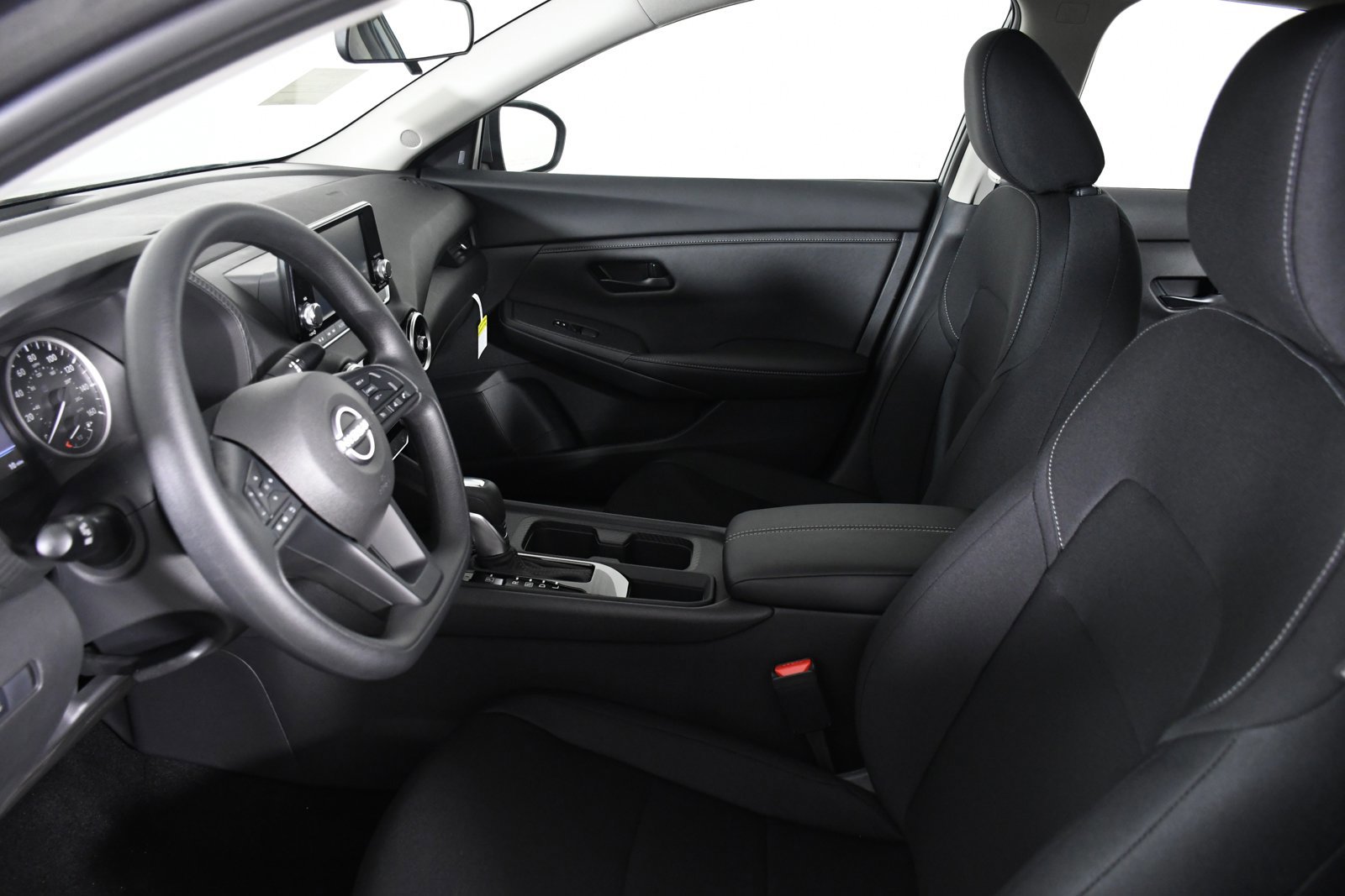 2025 Nissan Sentra S photo 17