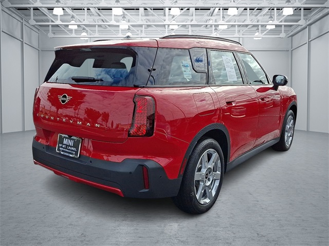 2025 Mini Countryman Base photo 4