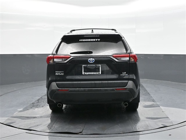 2024 Toyota RAV4 Hybrid LE photo 11