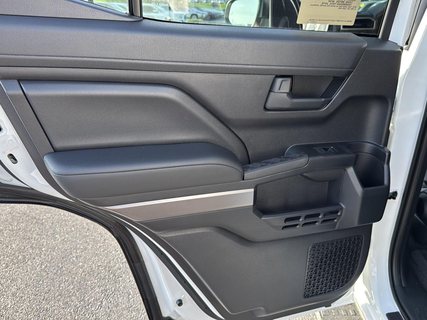 2025 Toyota 4Runner TRD Off-Road photo 15
