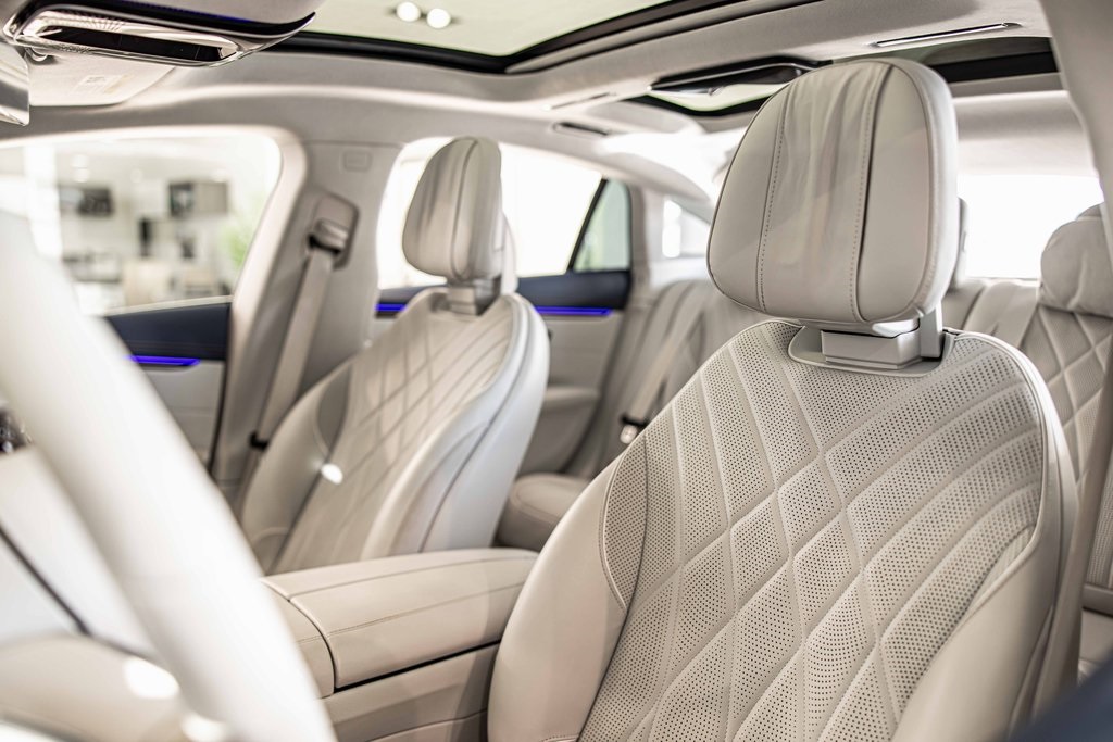 2023 MERCEDES-BENZ EQS-CLASS SEDAN - Image 19