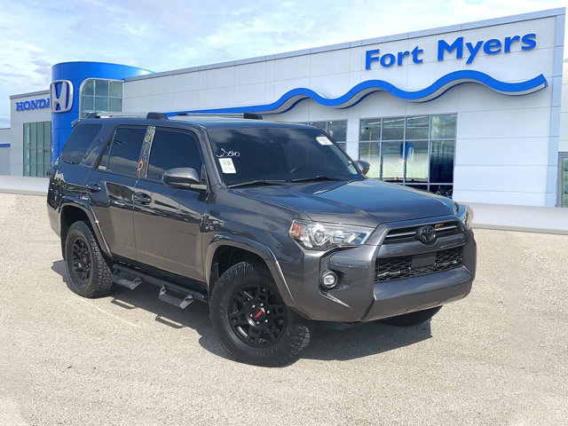 2022 Toyota 4Runner SR5's photo