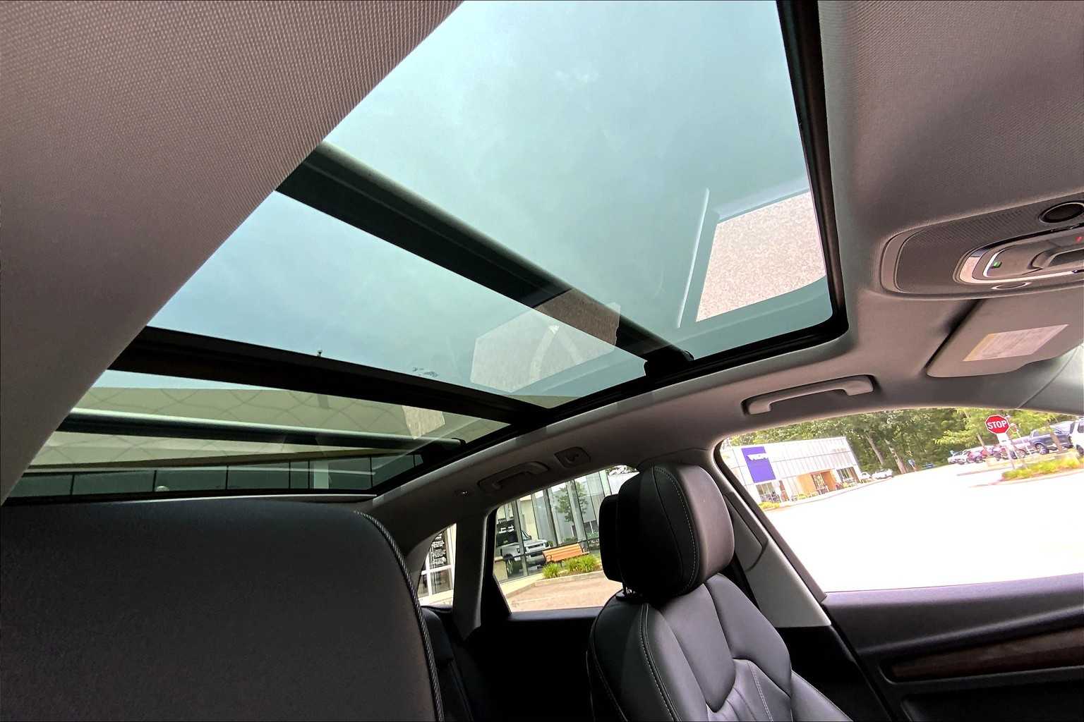 2024 Audi Q5 S line Premium Plus photo 13