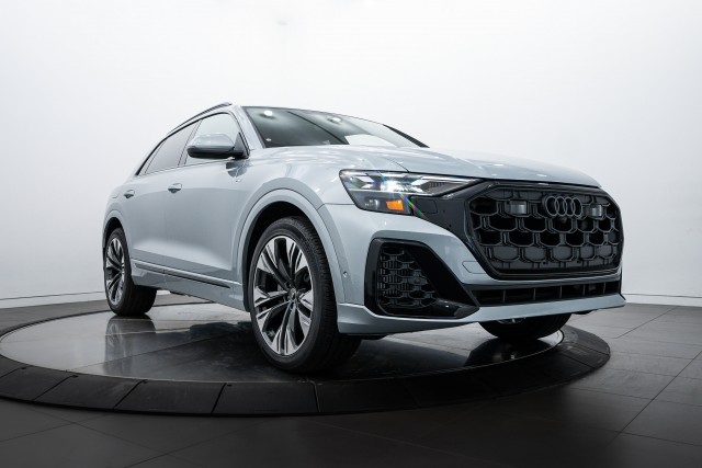 2025 Audi Q8 Prestige