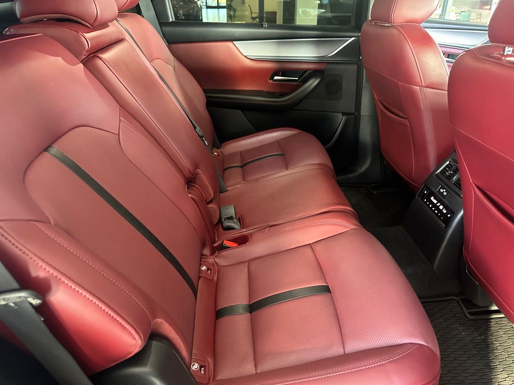 2025 Mazda CX-70 Premium Plus photo 17